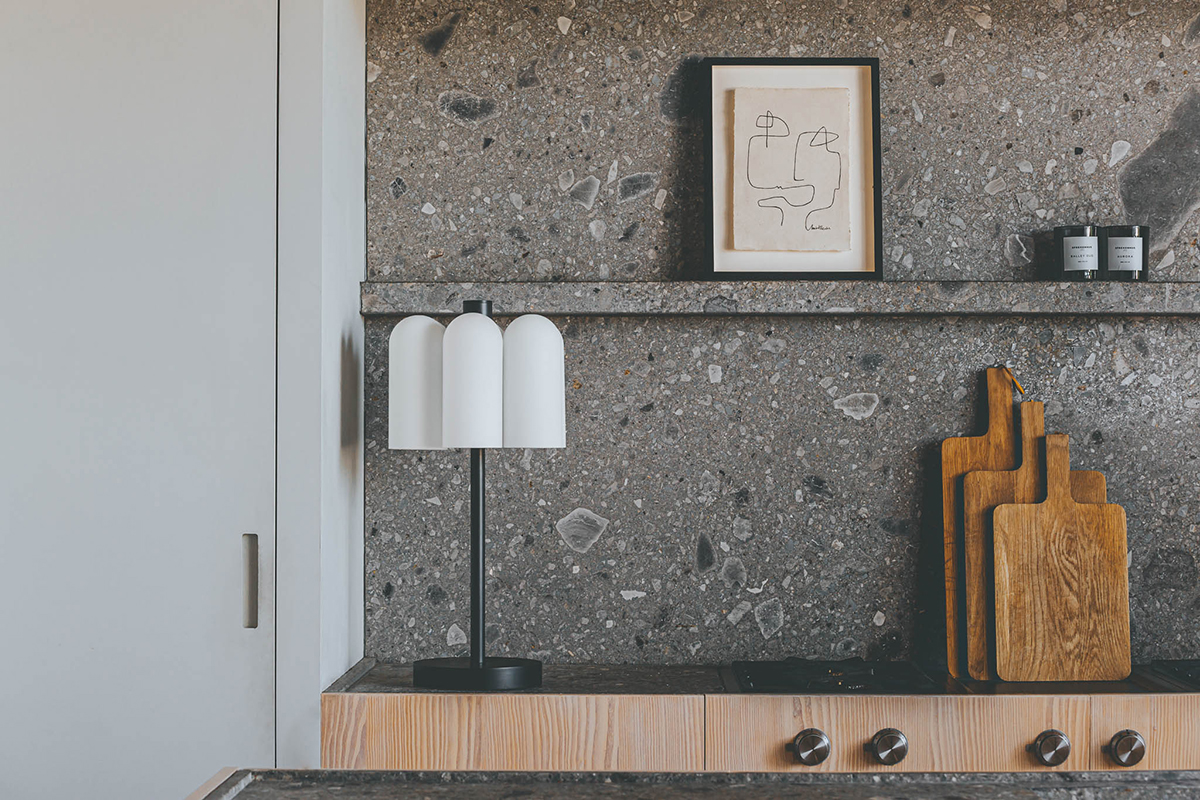 Lampe à poser Odyssey 6 – Noir Gunmetal – Image 9